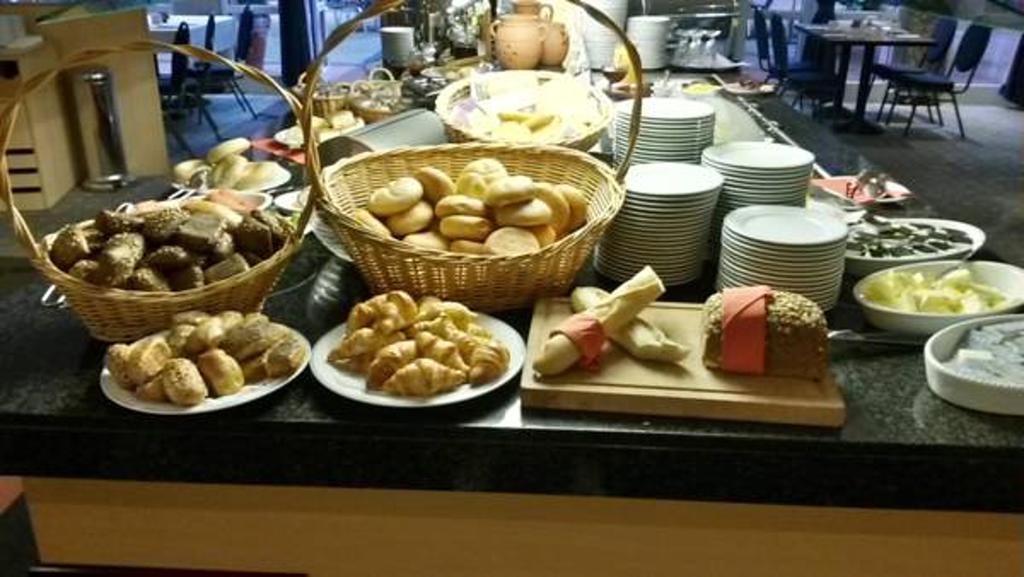 Tryp By Wyndham Halle Halle  Restaurang bild